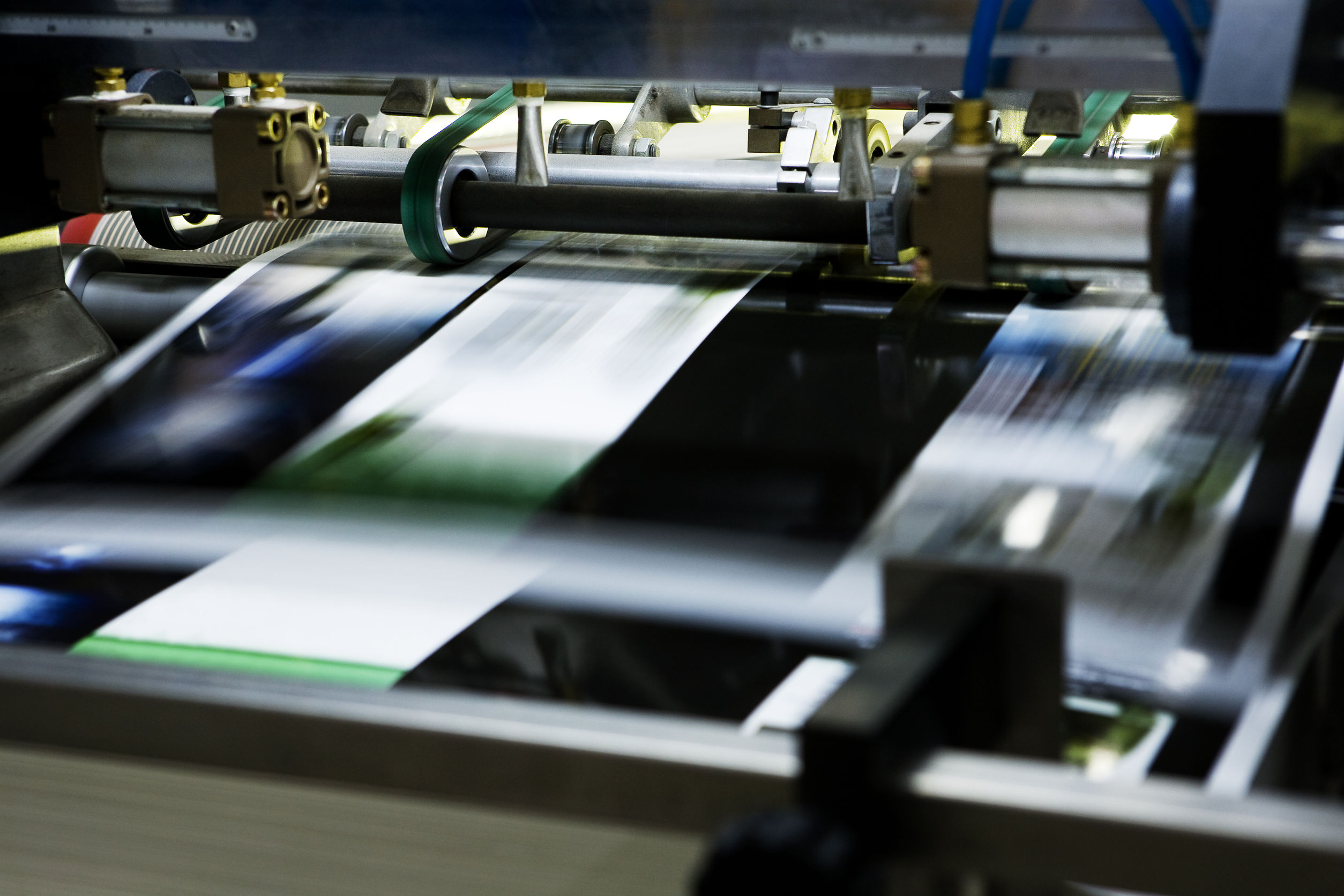 31443779 – polygraphic process in a modern printing house